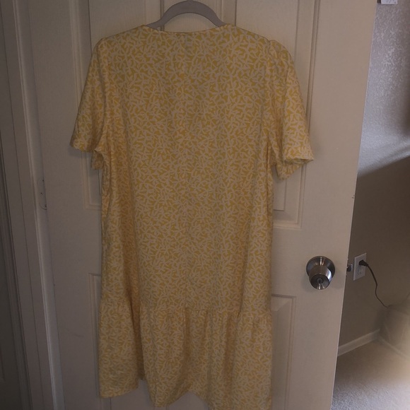 Target Dress - Picture 4 of 4